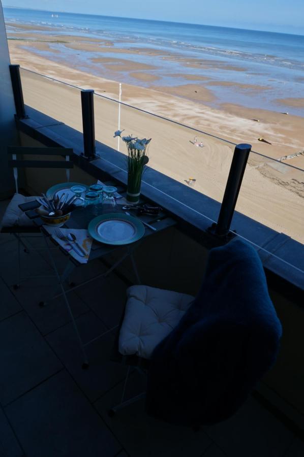 Belle Vie Vue Dominante Mer Et Plage - Appartement 2 A 4 Personnes Cabourg Eksteriør billede